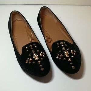 Torrid Size 10w Black Velvet Flats Gold Skull Stud